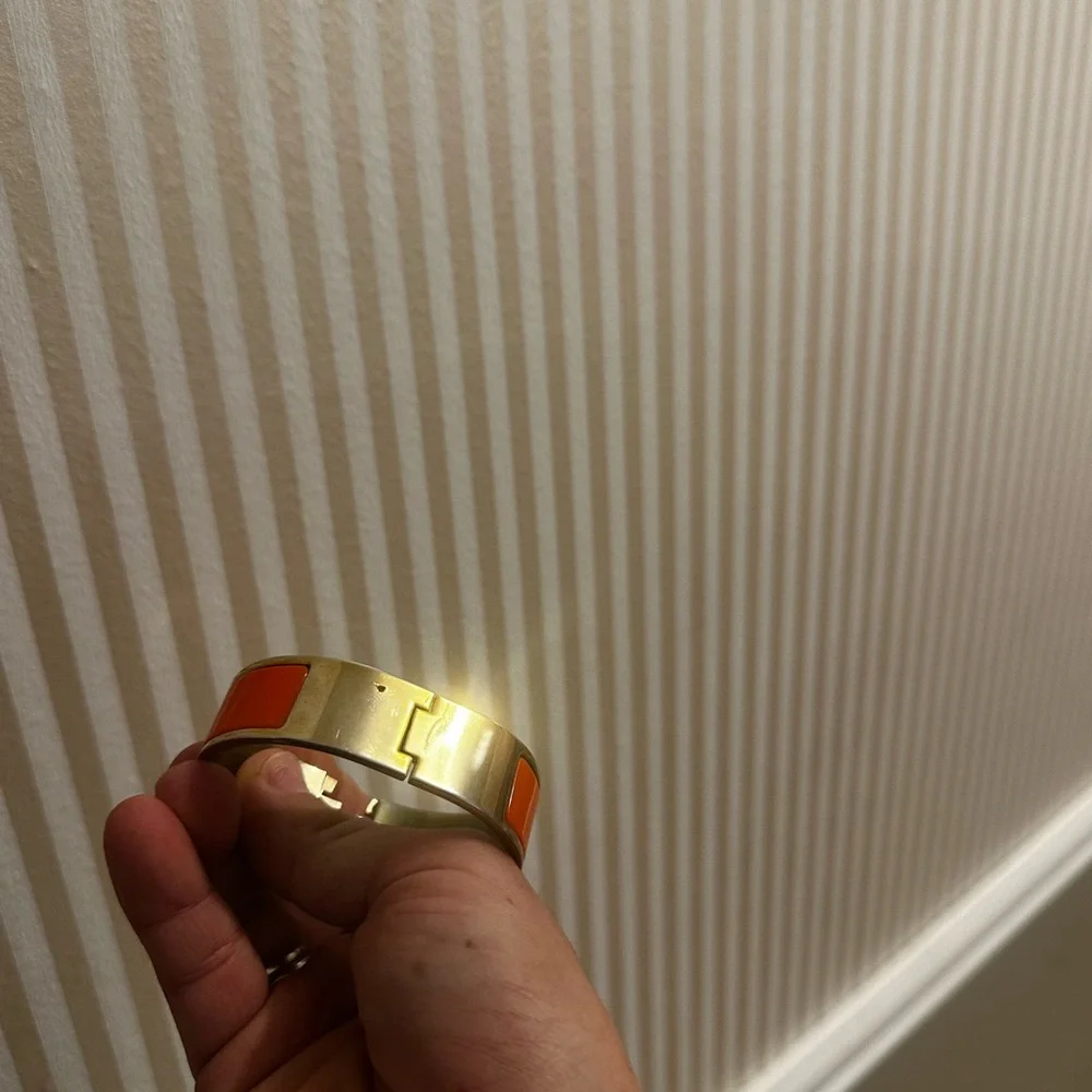 Hermes’ Clic Clac Bracelet (Thick style- Orange) - Picture 5 of 5